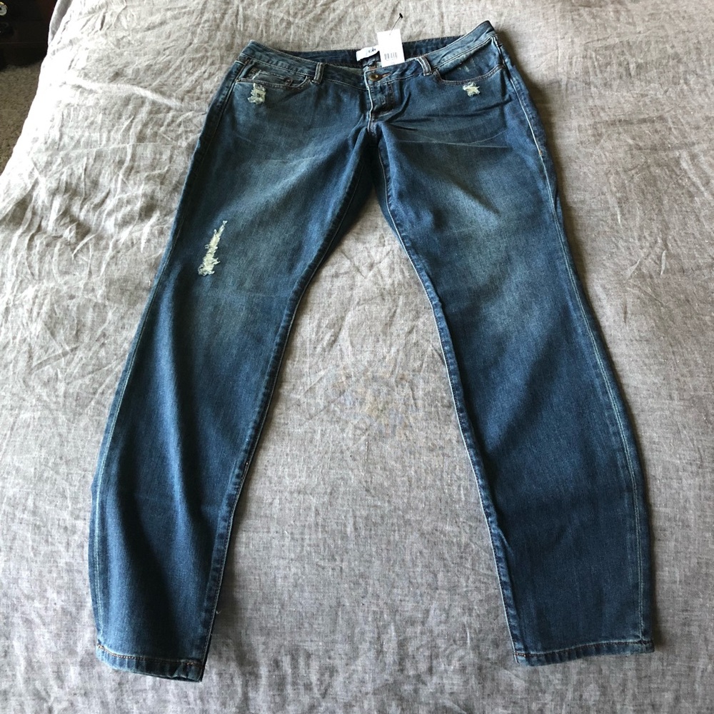 Cabi Destructed Skinny Jeans